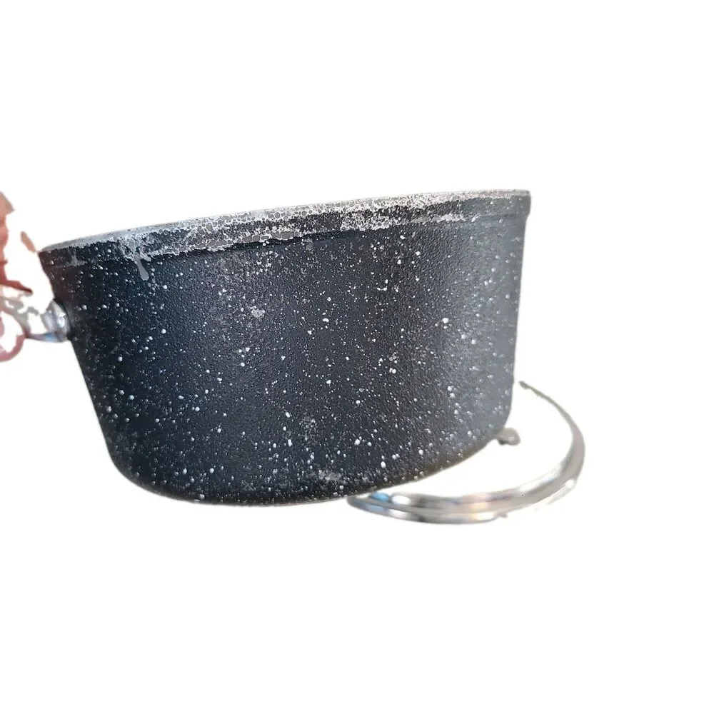 Starfrit The Rock 1.9L (2Qt) Non Stick Saucepan With Lid Durable forged Aluminum